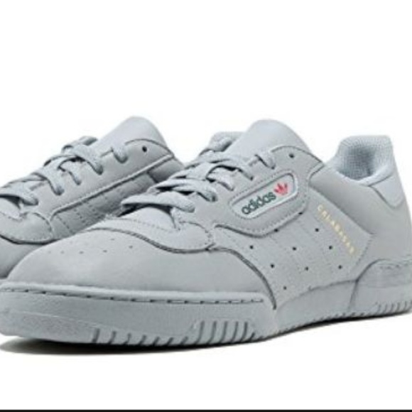 calabasas adidas black